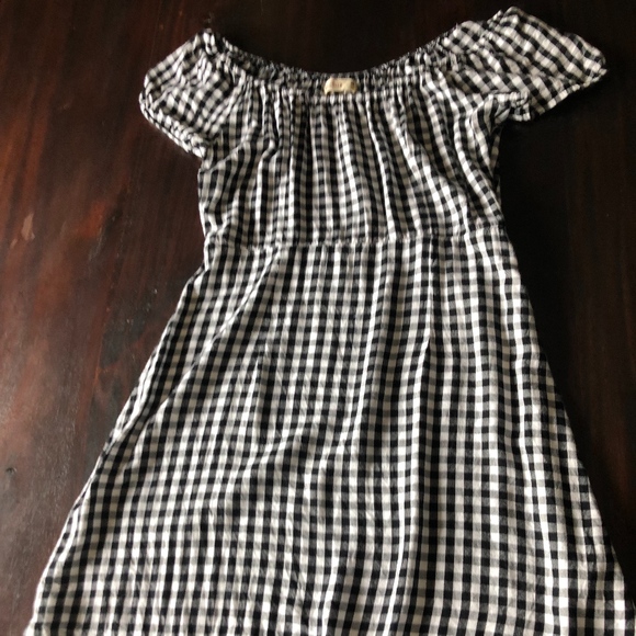 Hollister Dresses & Skirts - Size Medium Hollister black & white gingham dress